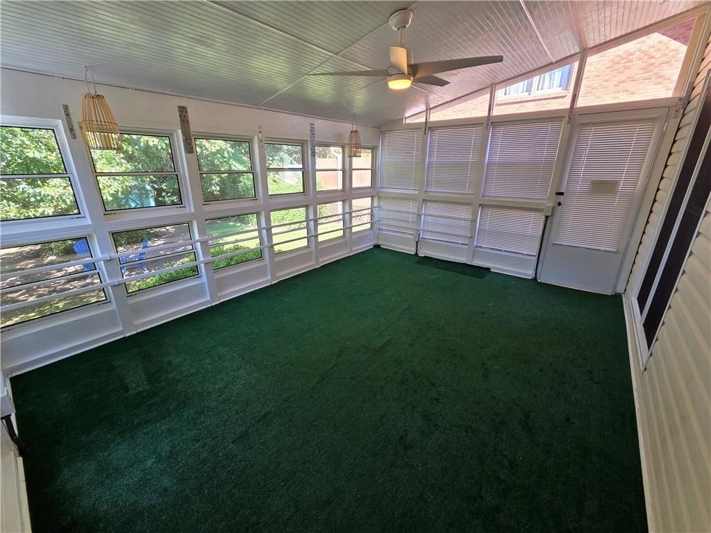 1378 Camden Walk - Photo 32