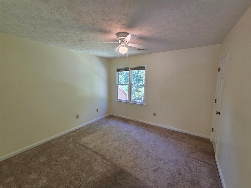 1378 Camden Walk - Photo 18