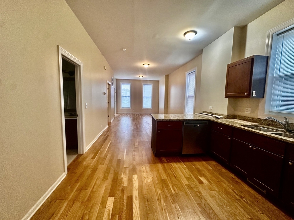 2624 W 15th Street - Photo 9