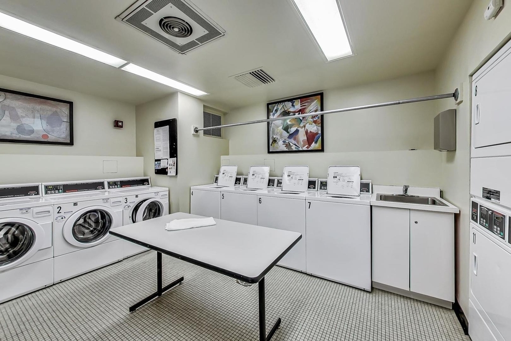 360 E Randolph Street - Photo 26