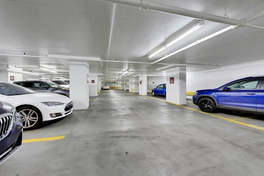 360 E Randolph Street - Photo 34