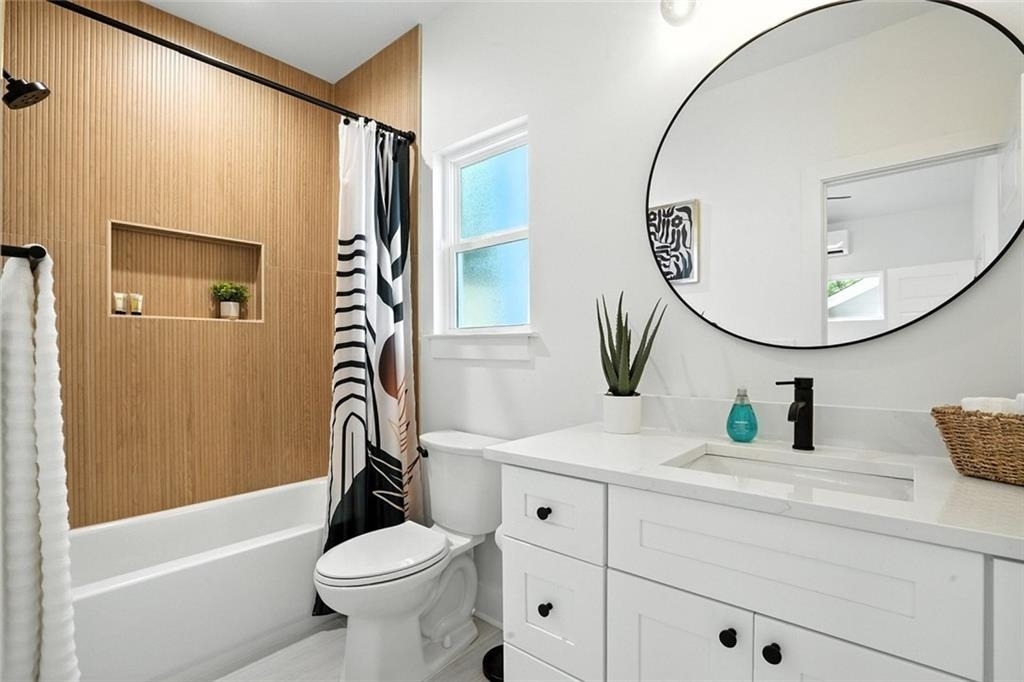 1597 Glenwood Avenue Se - Photo 4