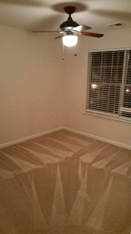 1020 Crabapple Parc Drive - Photo 1