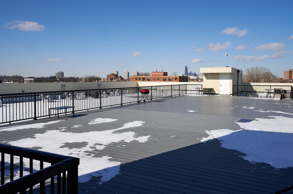 926 E 43rd Street - Photo 17