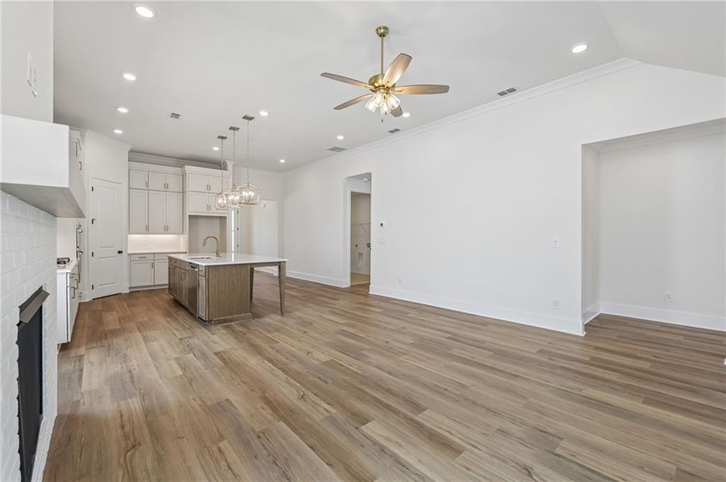 161 High Point Drive - Photo 13