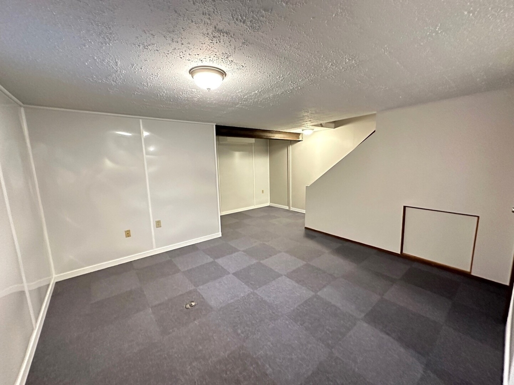 542 N Crystal Avenue - Photo 22