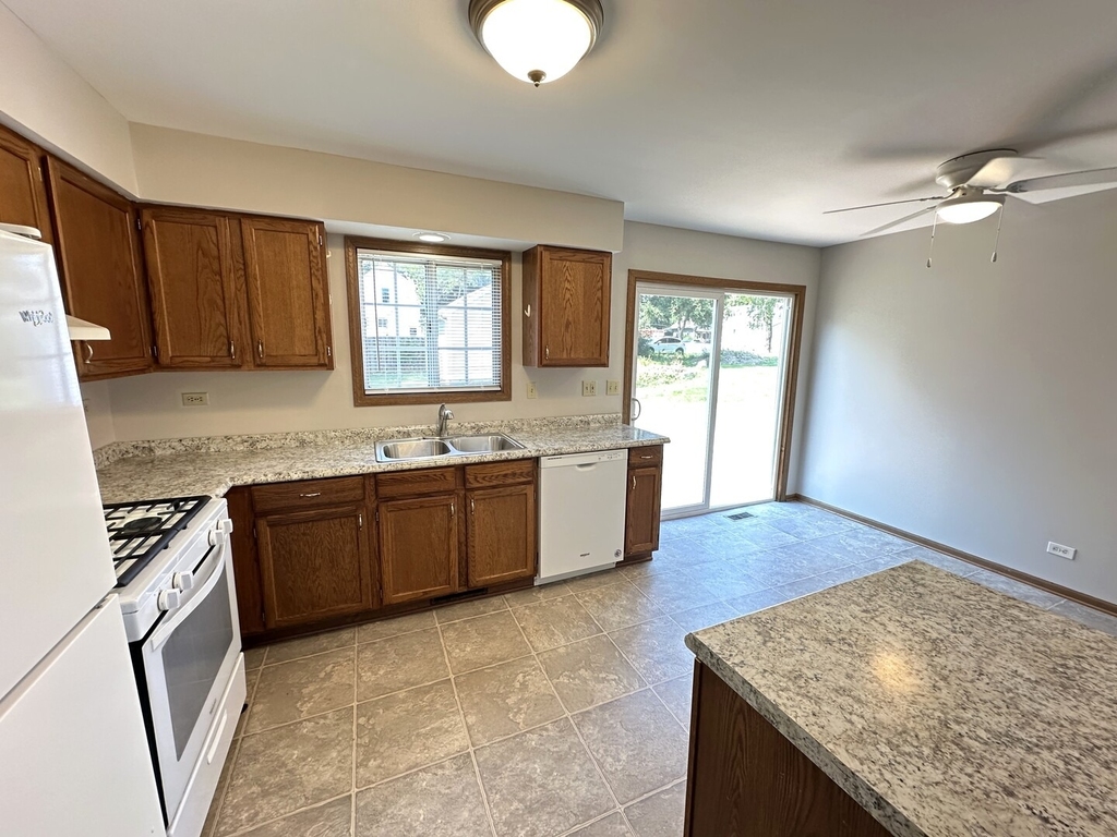 542 N Crystal Avenue - Photo 6