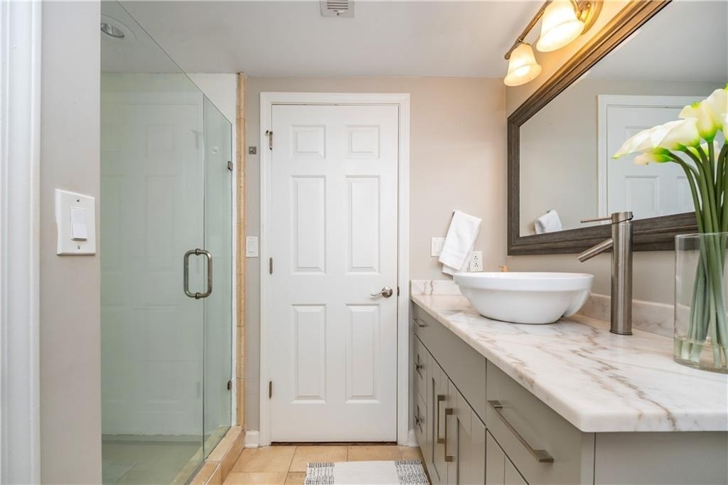 275 13th Street Ne - Photo 43