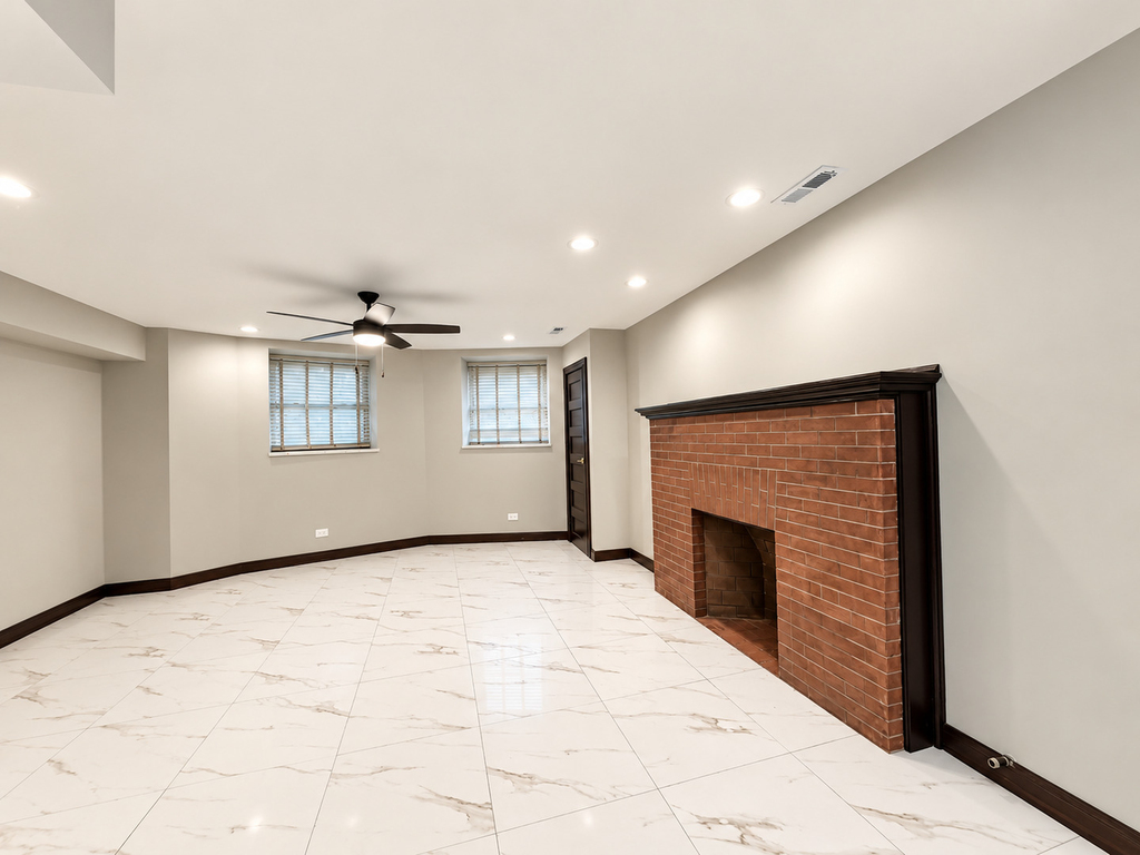 442 E 48th Street - Photo 0