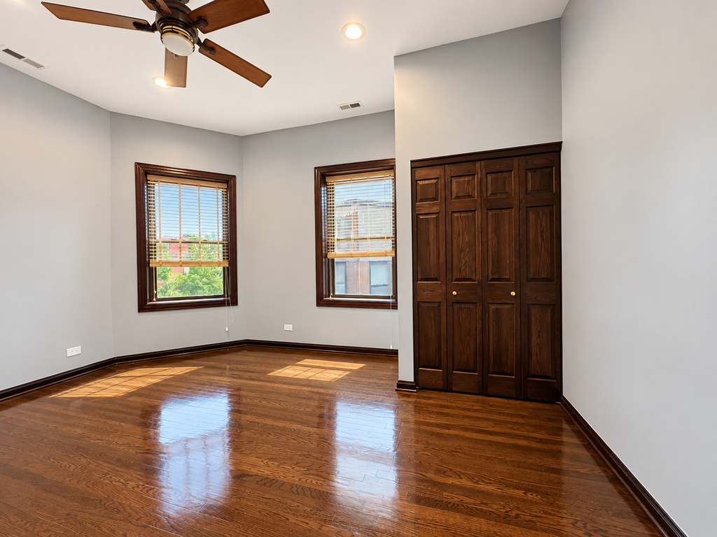 442 E 48th Street - Photo 7