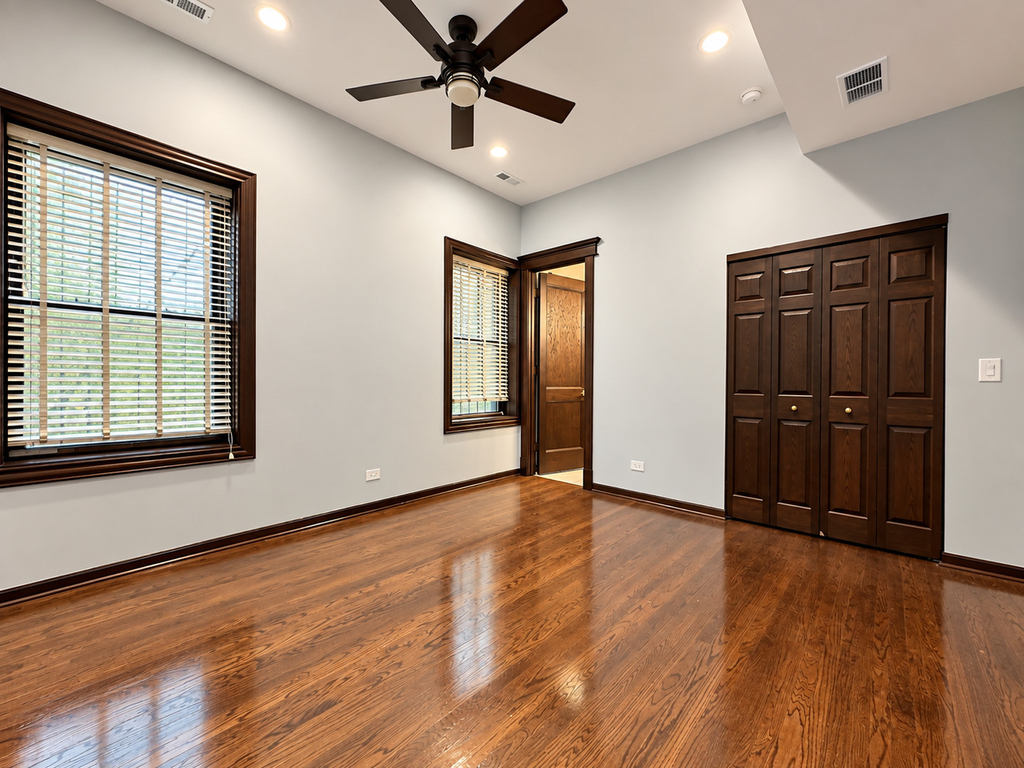 442 E 48th Street - Photo 10