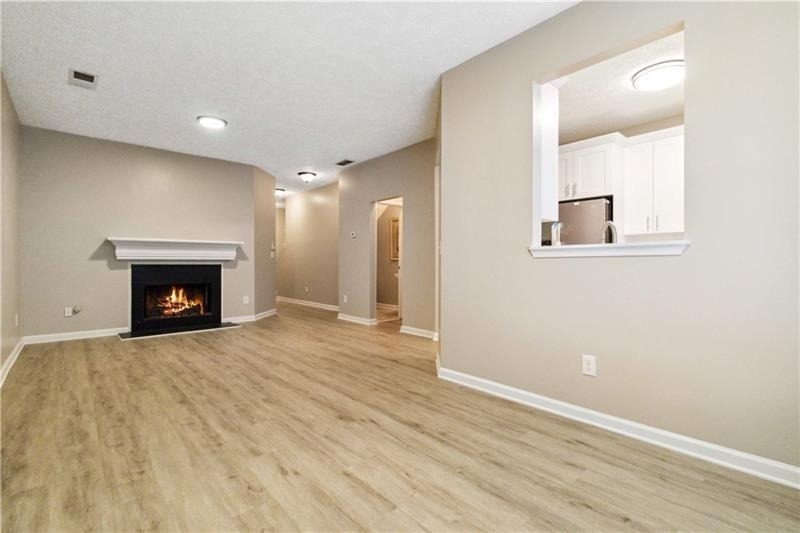 5820 Terremont Circle - Photo 11