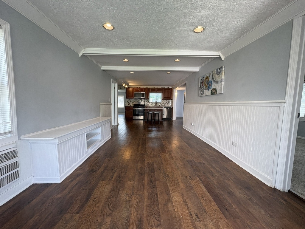 115 Grant Street - Photo 1