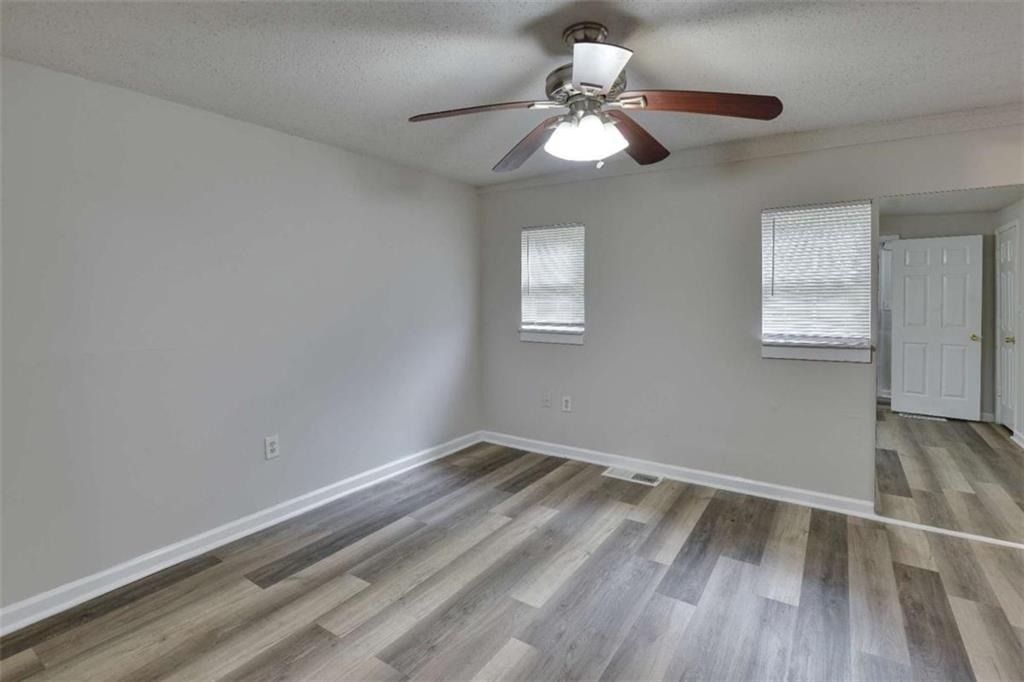 2486 Claude Street Nw - Photo 18