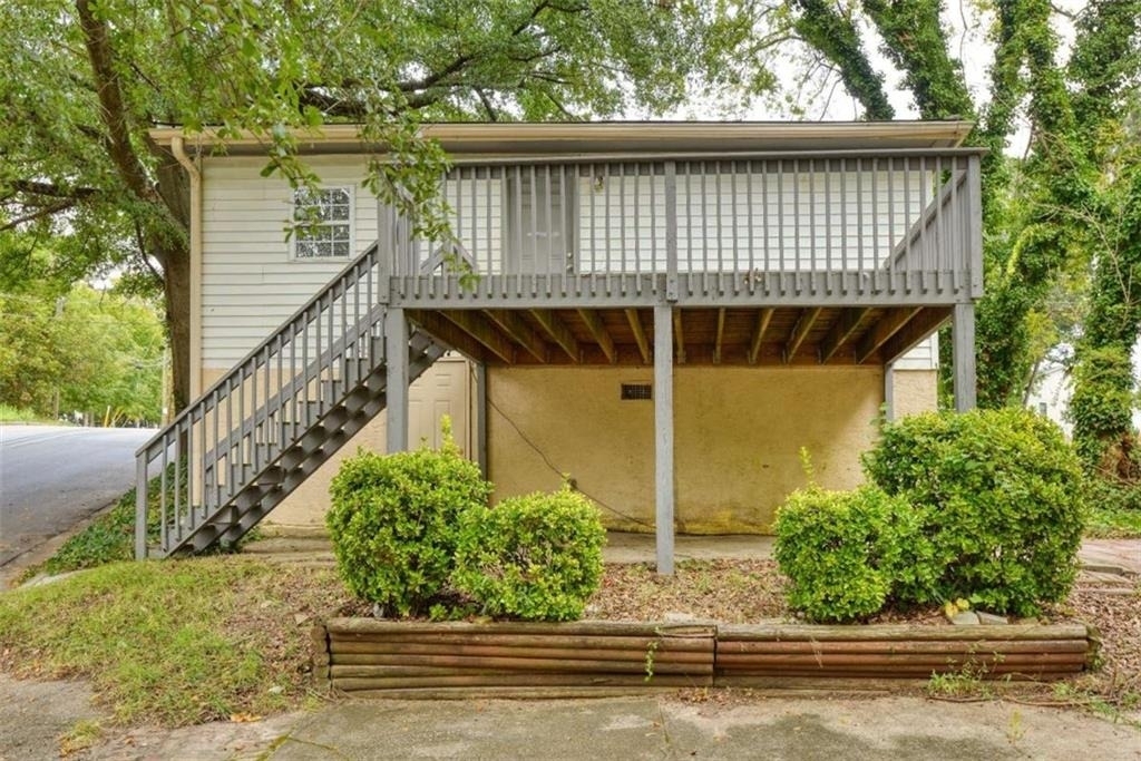 2486 Claude Street Nw - Photo 25