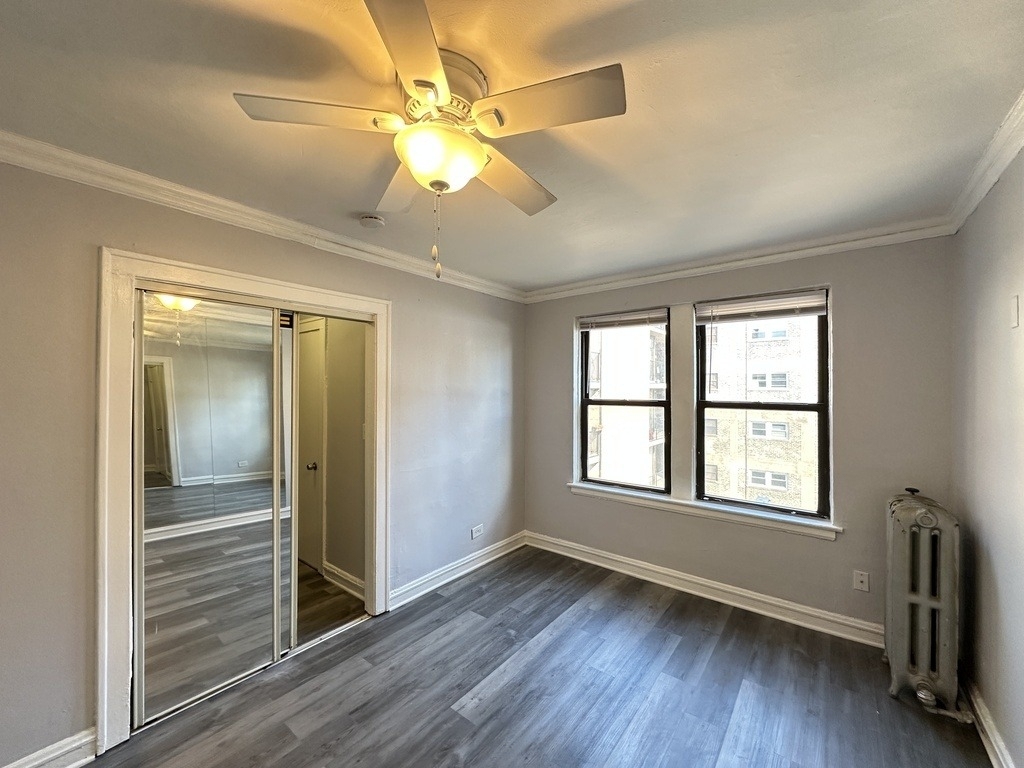 661 W Sheridan Road - Photo 13