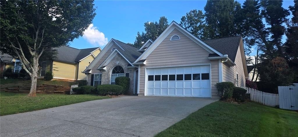 755 Avalon Forest Drive - Photo 1