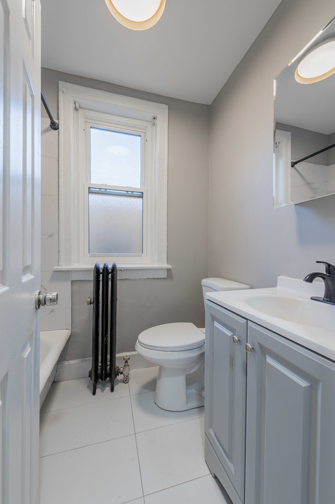 1414 W Pratt Boulevard - Photo 5