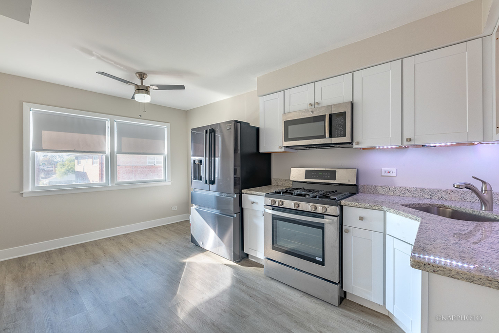 3175 W 115th Street - Photo 7