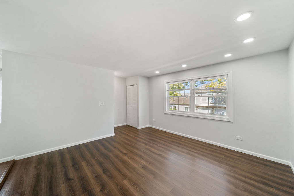 1323 Braver Court - Photo 11