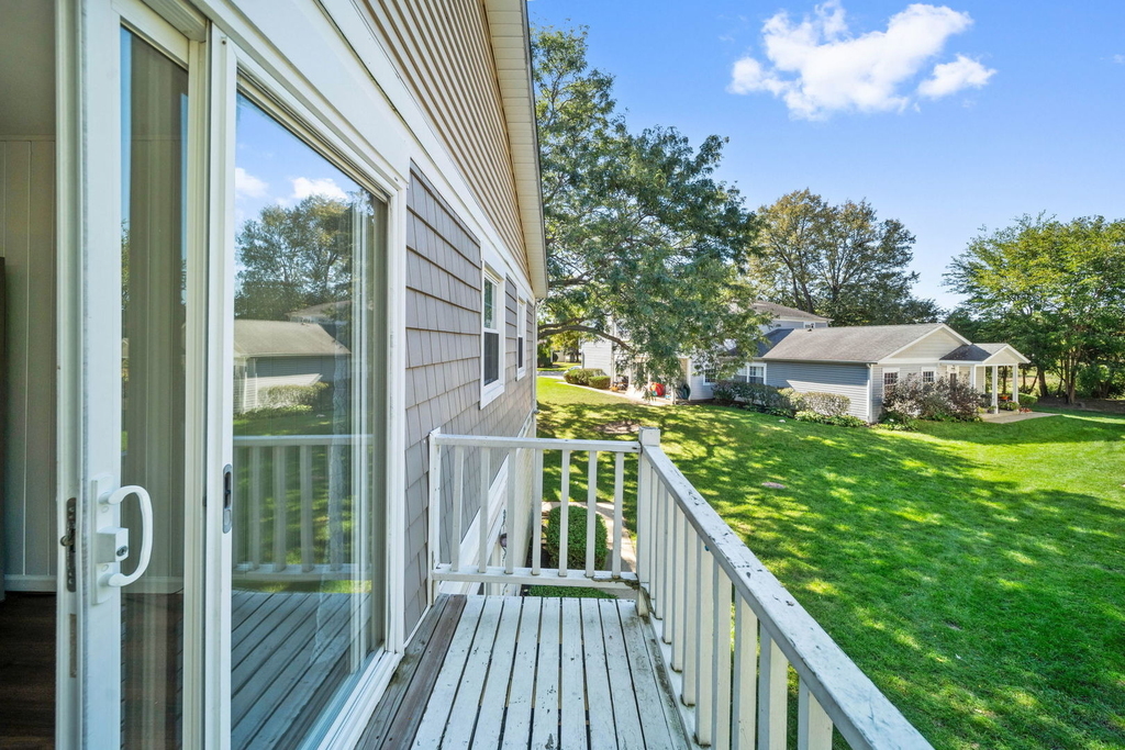 1323 Braver Court - Photo 17