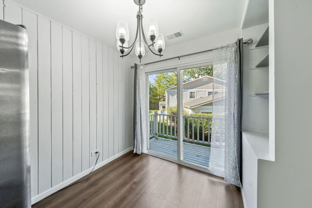 1323 Braver Court - Photo 3
