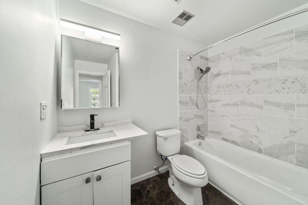 1323 Braver Court - Photo 15