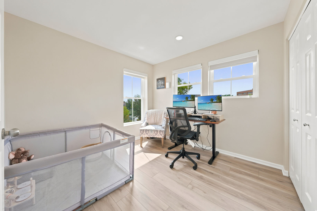 2112 S Crambourne Way - Photo 16