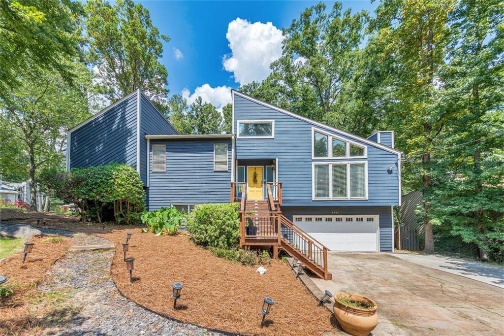 3701 Thornwood Way - Photo 24