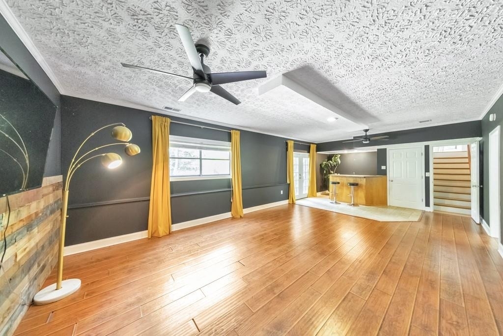 3701 Thornwood Way - Photo 45