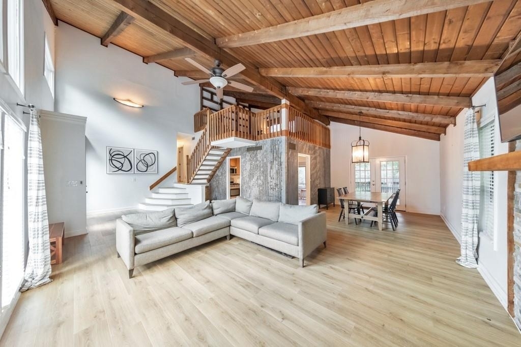 3701 Thornwood Way - Photo 4