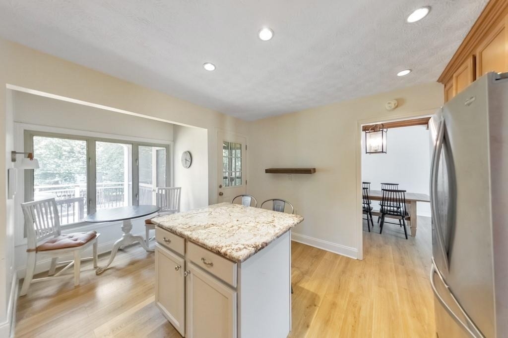 3701 Thornwood Way - Photo 7