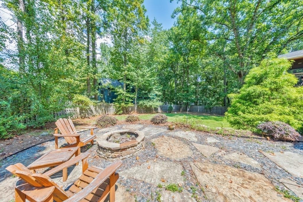3701 Thornwood Way - Photo 21