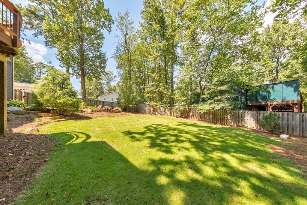 3701 Thornwood Way - Photo 22
