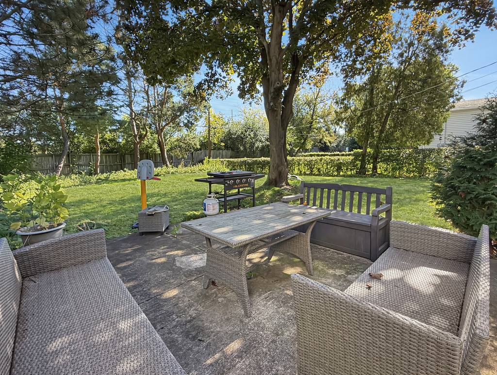 629 Barberry Road - Photo 14