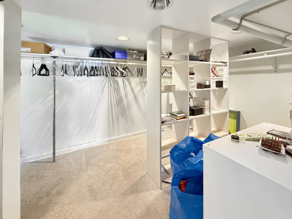 629 Barberry Road - Photo 8