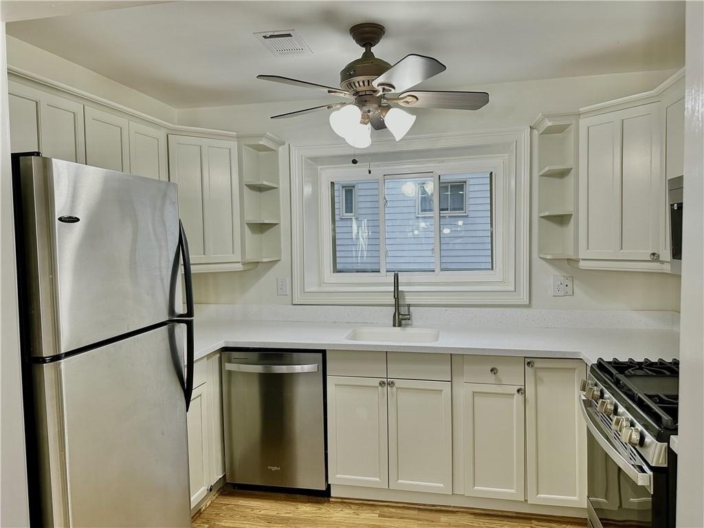 835 Glendale Terrace Ne - Photo 5