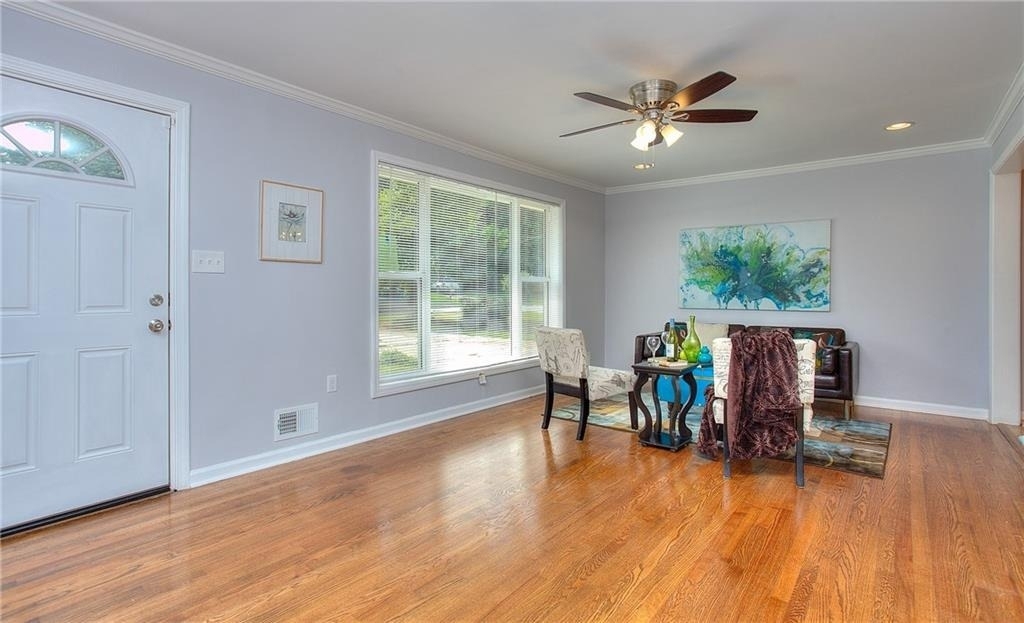 2374 Shamrock Drive - Photo 3