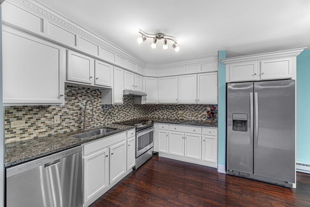 15830 Terrace Drive - Photo 6