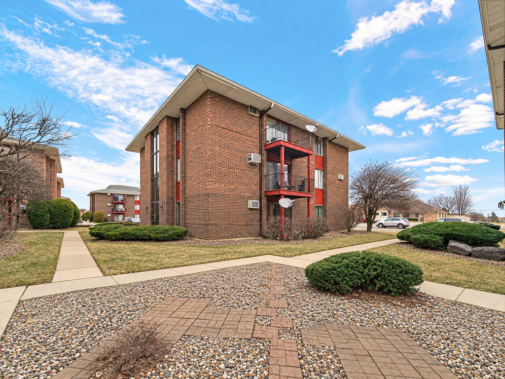 15830 Terrace Drive - Photo 17
