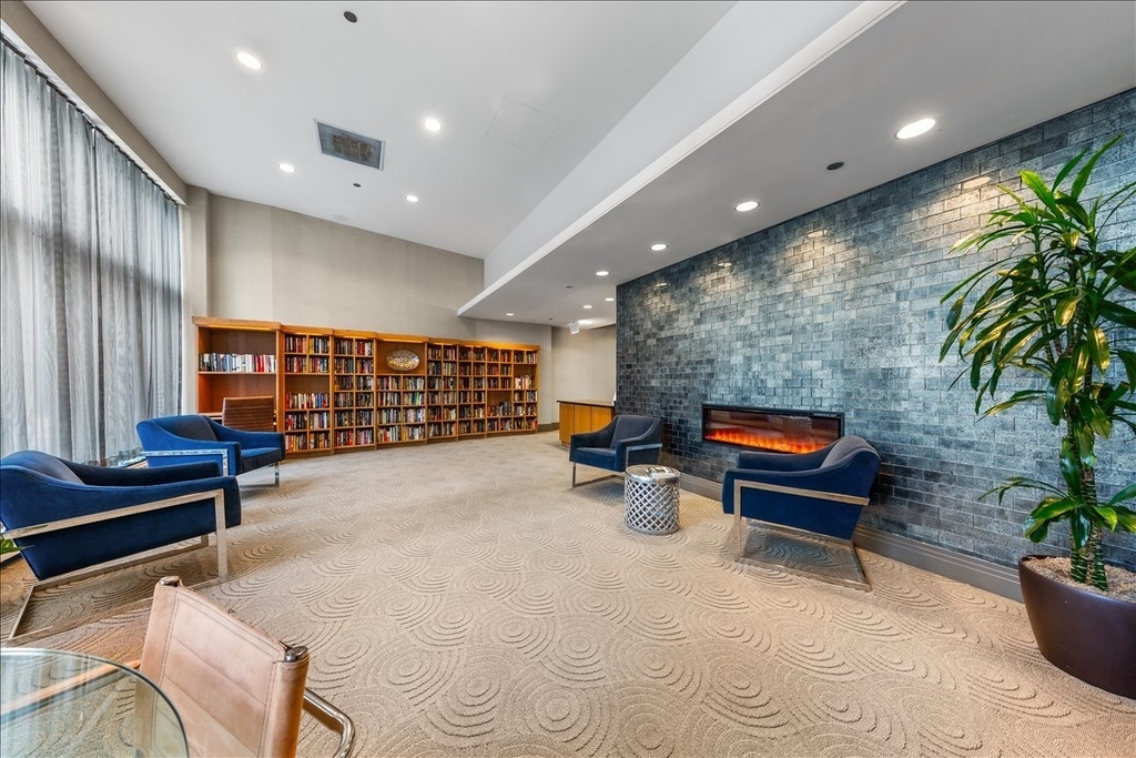 420 E Waterside Drive - Photo 28