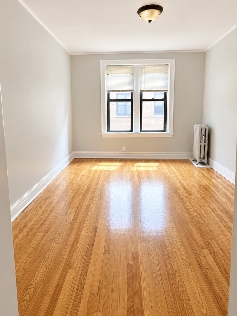 5453 S Everett Avenue - Photo 3