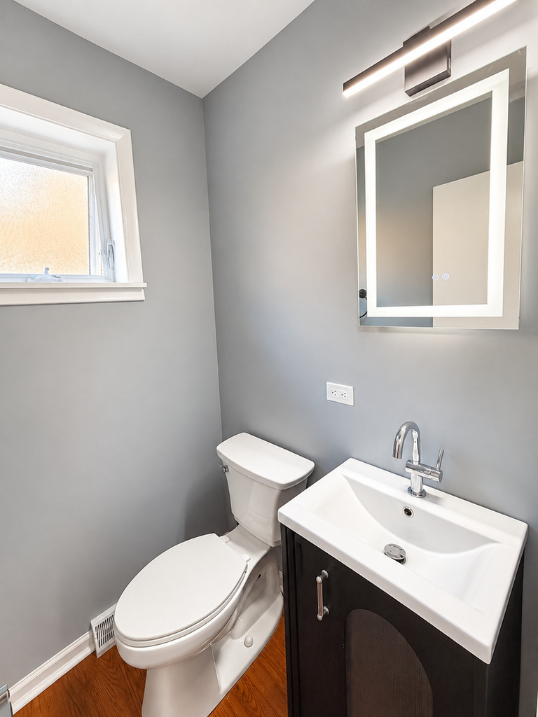 529 E Lincoln Street - Photo 5