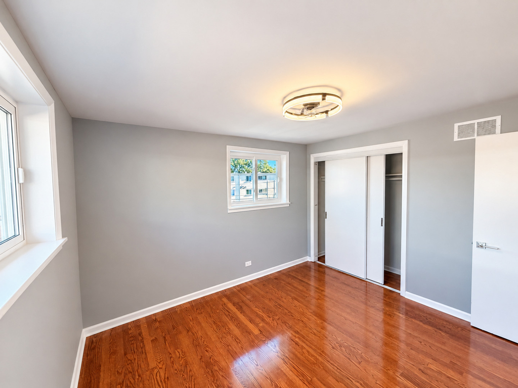 529 E Lincoln Street - Photo 13