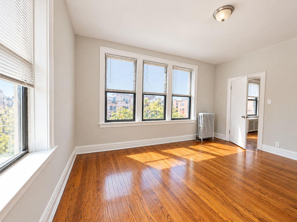 5453 S Everett Avenue - Photo 6