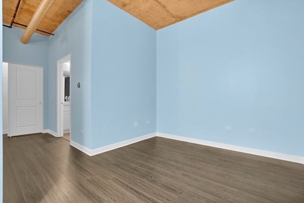50 E 16th Street - Photo 13