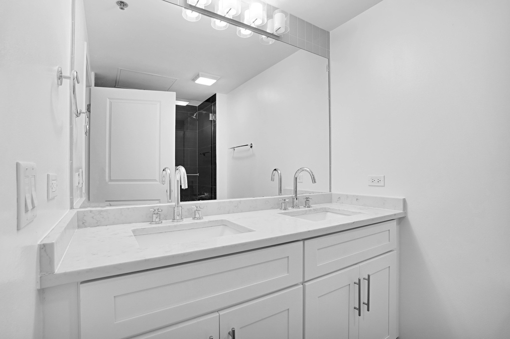 50 E 16th Street - Photo 14