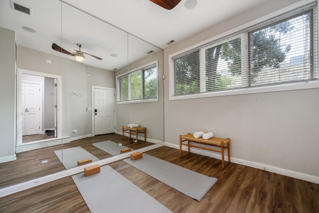 942 W Hubbard Street - Photo 23