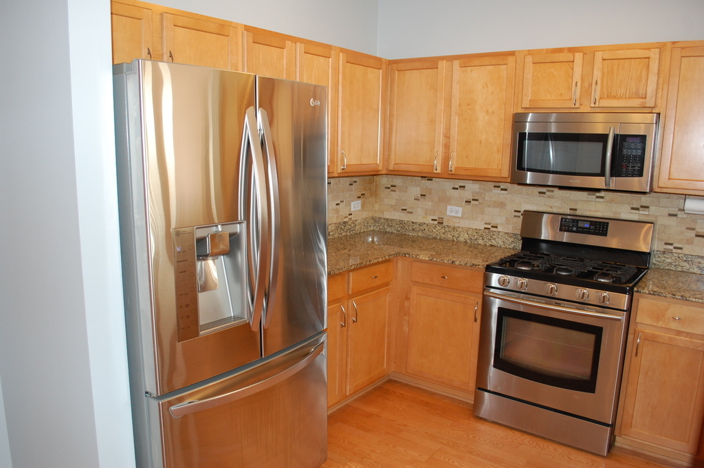410 W Mahogany Court - Photo 2