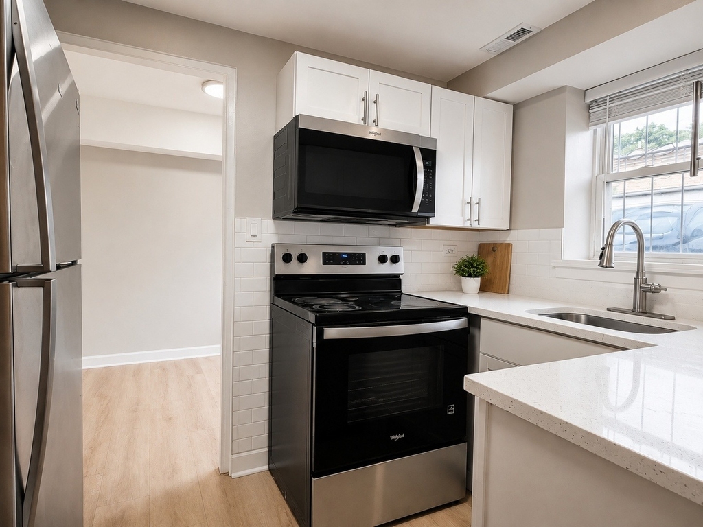 6019 N Fairfield Avenue - Photo 4